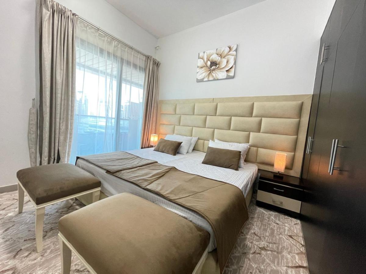 Private Gorgeous Room With Marina View With Shared Kitchen In Shared Apartment Дубай Экстерьер фото