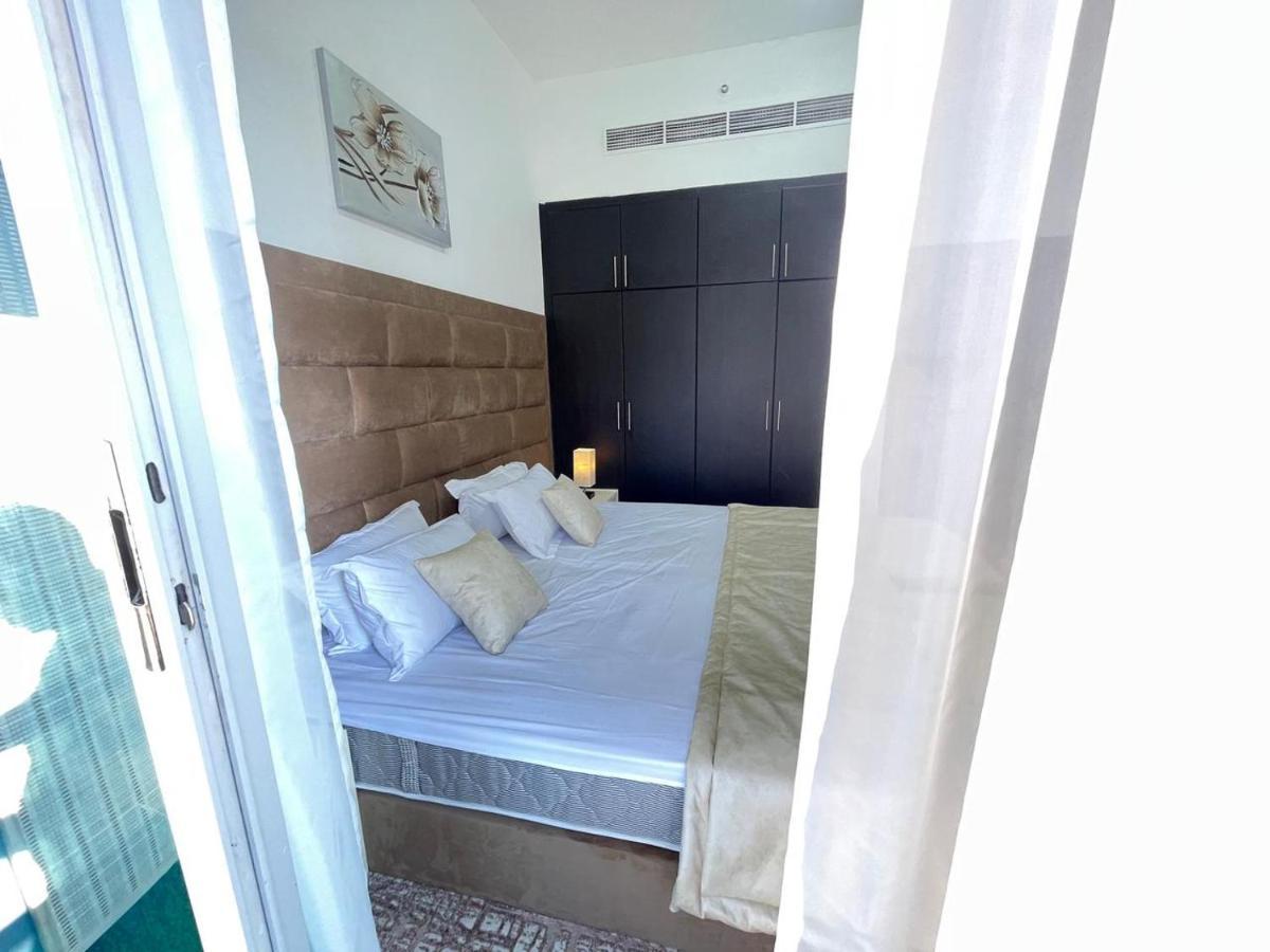 Private Gorgeous Room With Marina View With Shared Kitchen In Shared Apartment Дубай Экстерьер фото