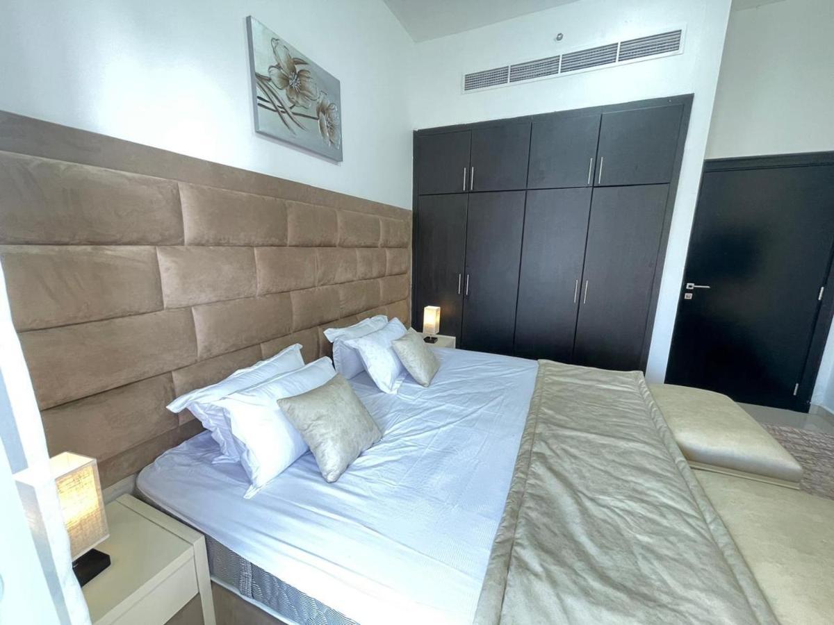 Private Gorgeous Room With Marina View With Shared Kitchen In Shared Apartment Дубай Экстерьер фото