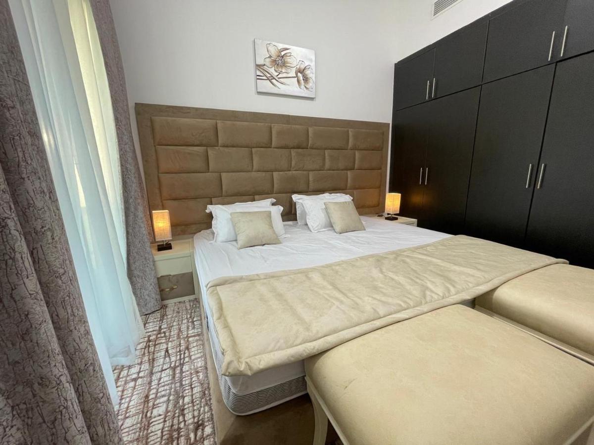 Private Gorgeous Room With Marina View With Shared Kitchen In Shared Apartment Дубай Экстерьер фото