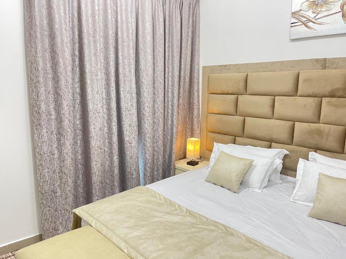 Private Gorgeous Room With Marina View With Shared Kitchen In Shared Apartment Дубай Экстерьер фото